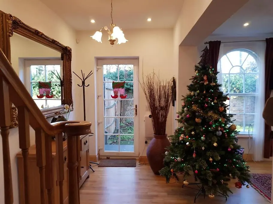 Country House Horton  0*, Horton (Berkshire) United Kingdom